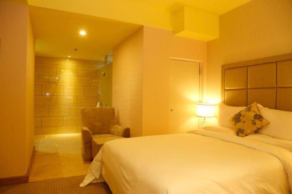 Boke Boutique Hotel Shenzhen Longgang Exterior foto